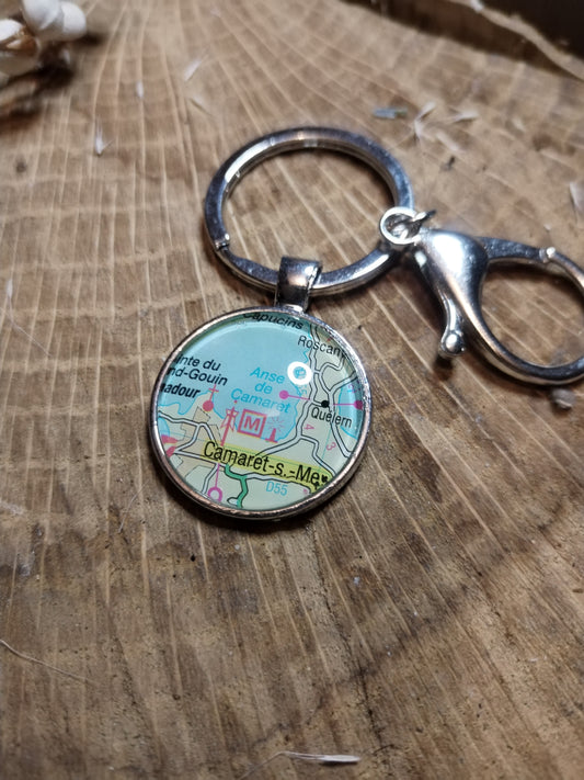 Porte-clefs cabochon 25mm - Recyclage carte routière - Camaret sur mer (29 - Finistère - BZH)