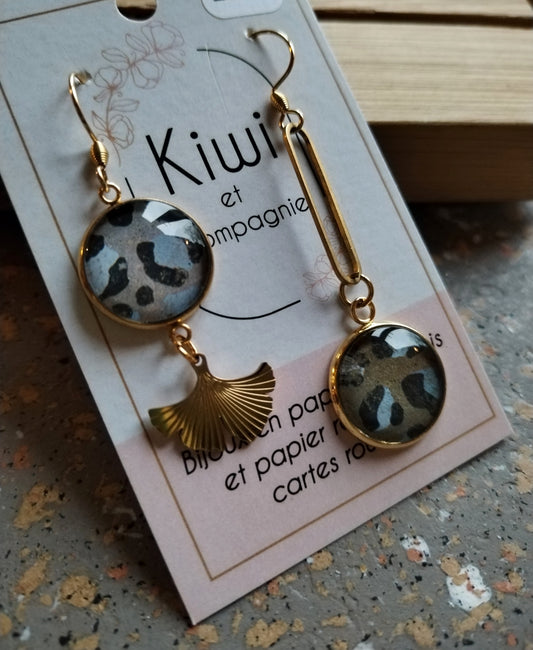 Boucles d'oreilles asymétriques - Cabochons 16mm - Acier inoxydable doré - léopard bleu et brun