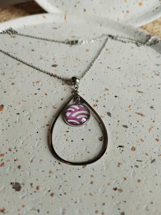 Collier acier  violet  breloque goutte