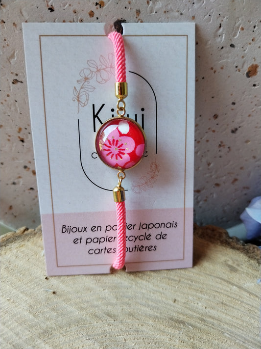 Bracelet réglable en coton rose  - cabochon rouge fleur rose