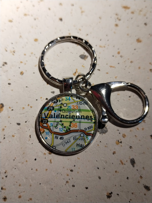 Porte-clefs cabochon 25mm - Recyclage carte routière DOUCHY LES MINES