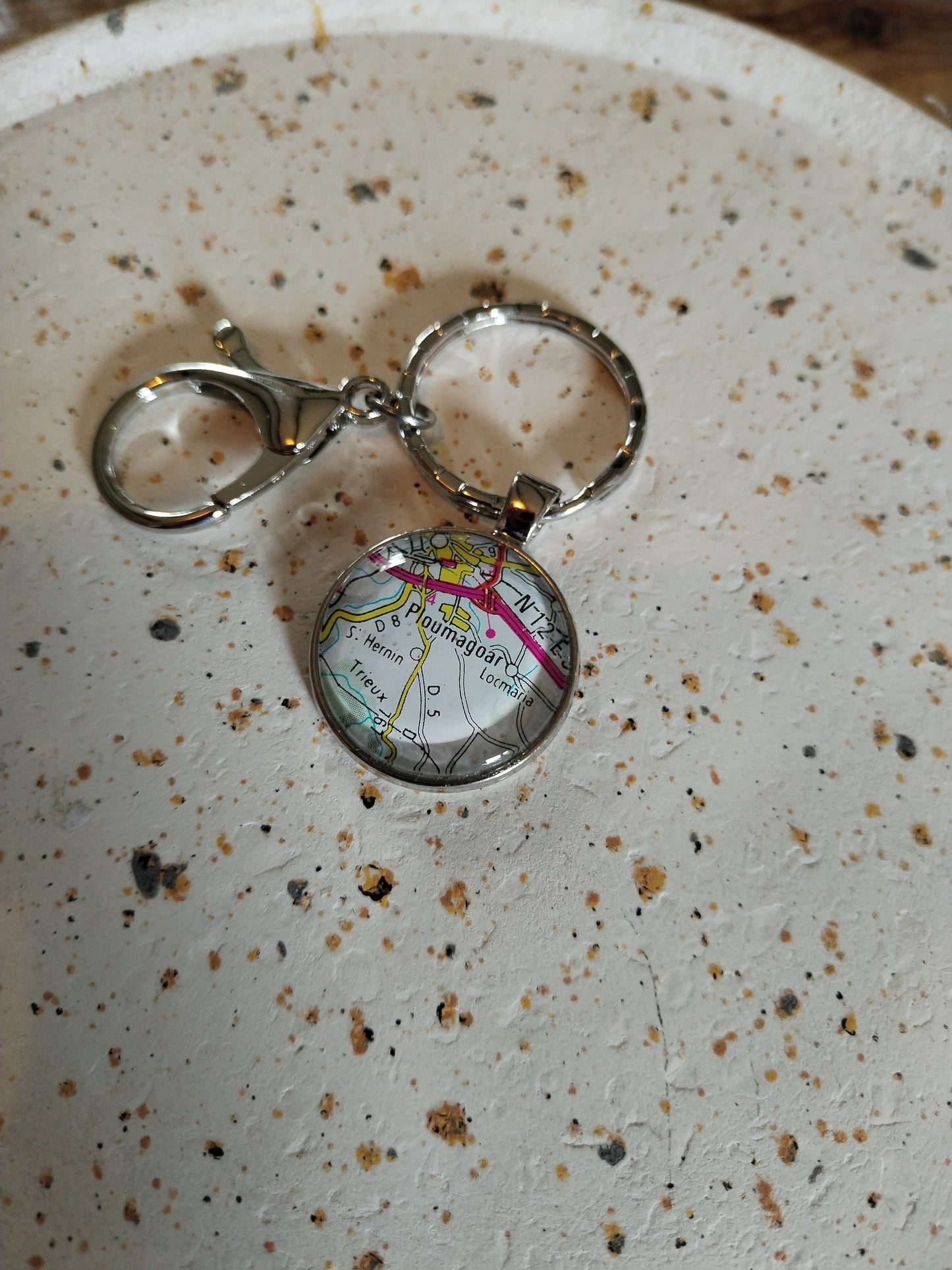 Porte clé recyclage carte routière - Ploumagoar (22) - Côtes d'Armor