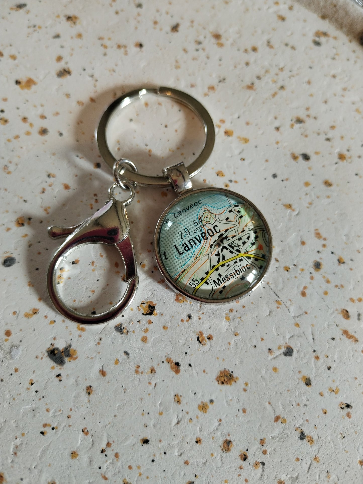 Porte clé recyclage carte routière - Lanvéoc(29) - Finistère