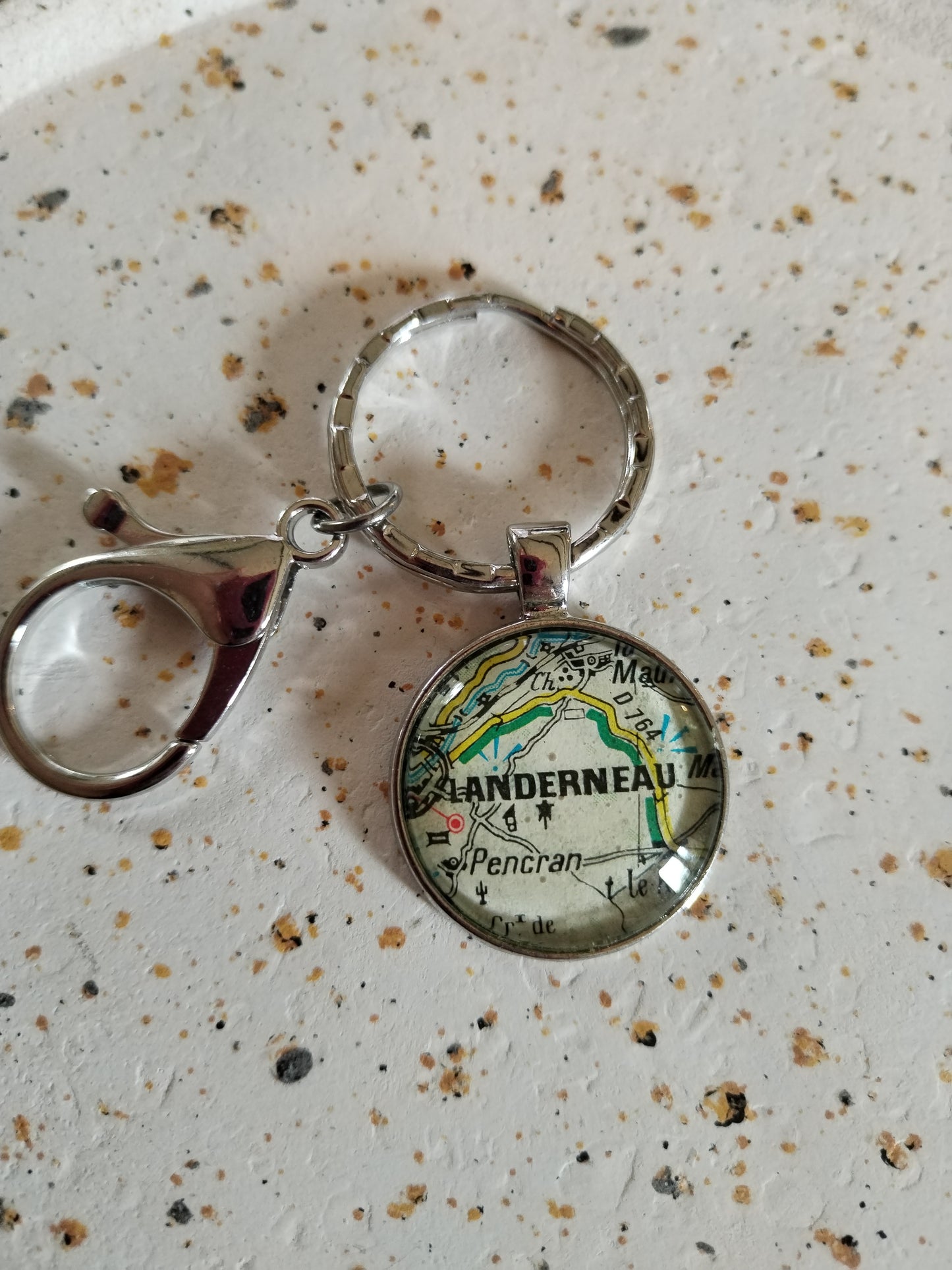 Porte clé recyclage carte routière - Landerneau (29) - Finistère