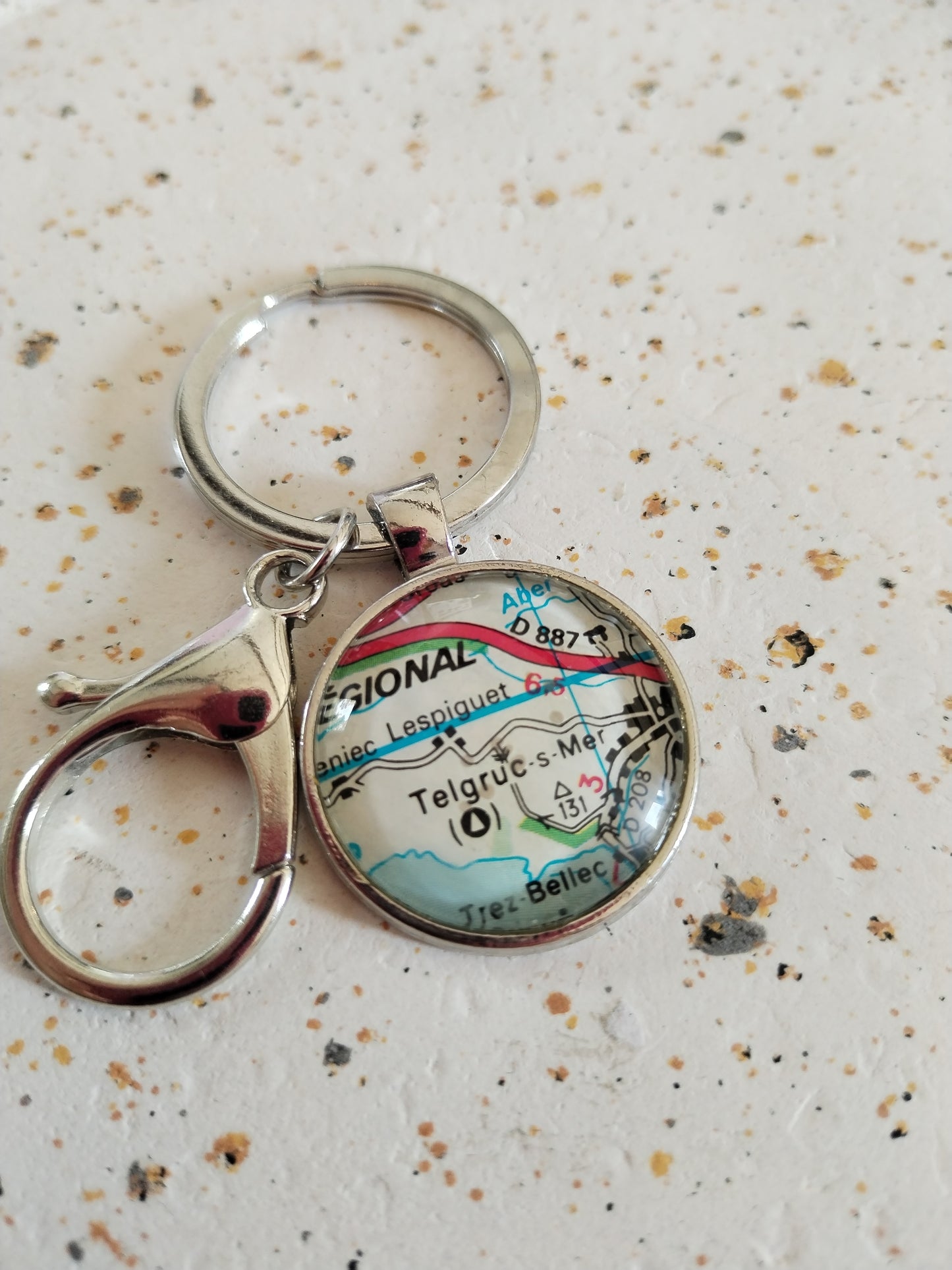 Porte clé recyclage carte routière - Telgruc sur Mer (29) - Finistère