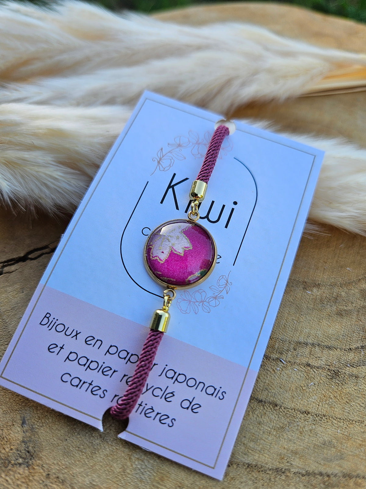 Bracelet réglable en coton vieux rose   - cabochon  -rose- fleur