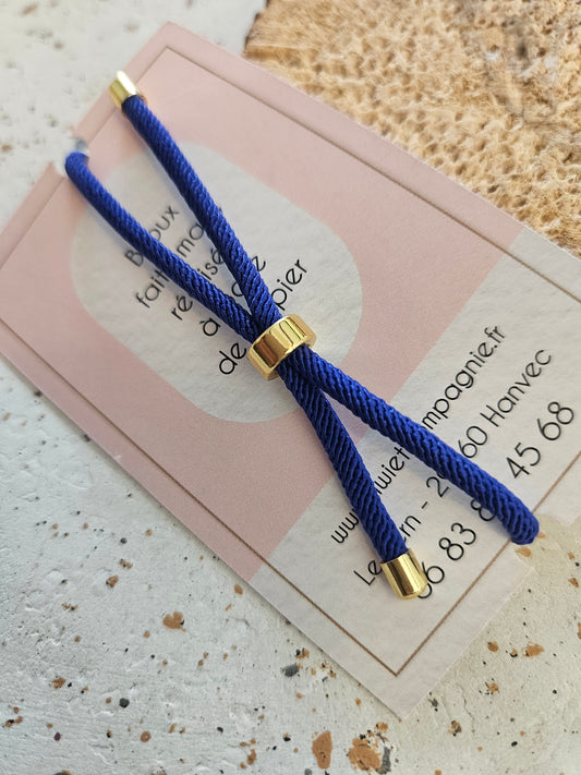 Bracelet réglable en coton bleu marine - cabochon bleu clair et fleur blanche