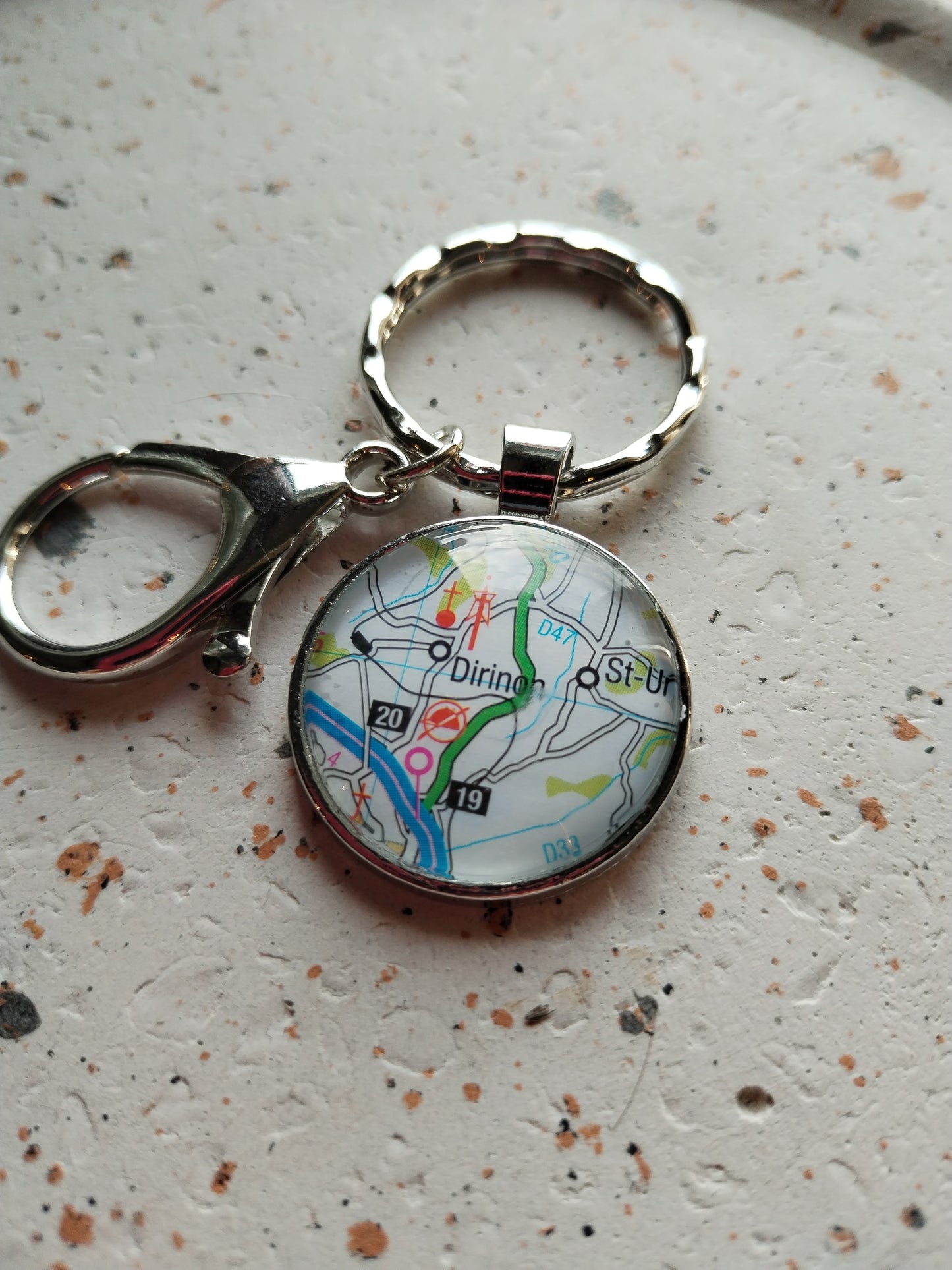 Porte clé recyclage carte routière - Dirinon (29) - Finistère