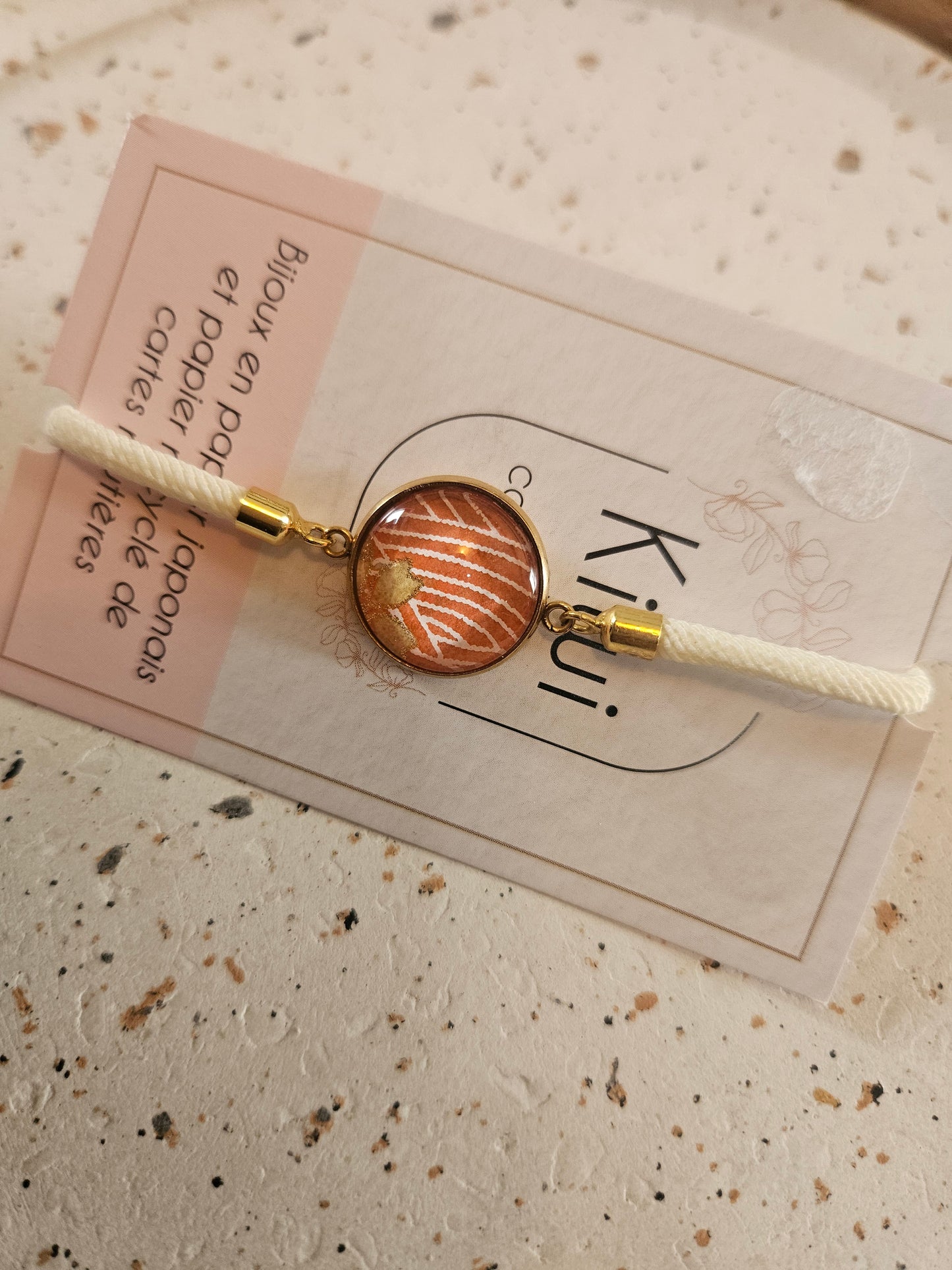 Bracelet réglable en coton creme- cabochon orange