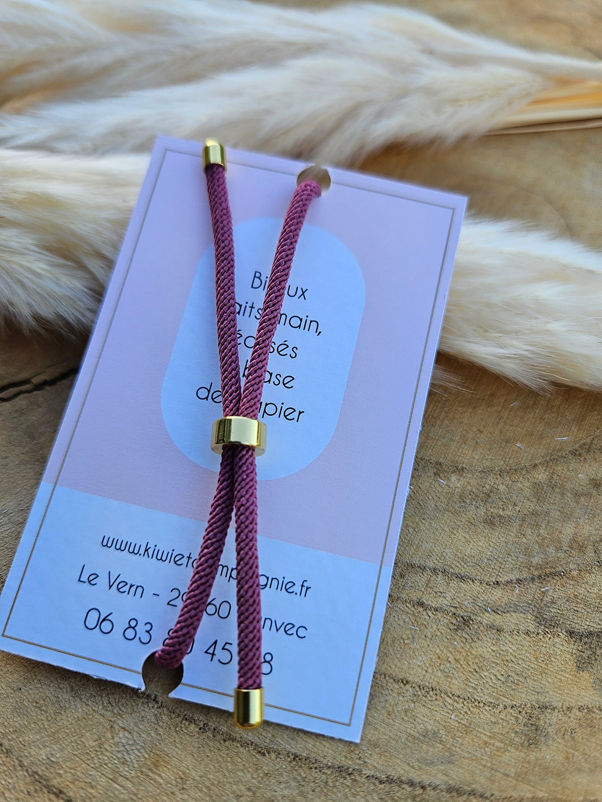 Bracelet réglable en coton vieux rose   - cabochon  -rose- fleur