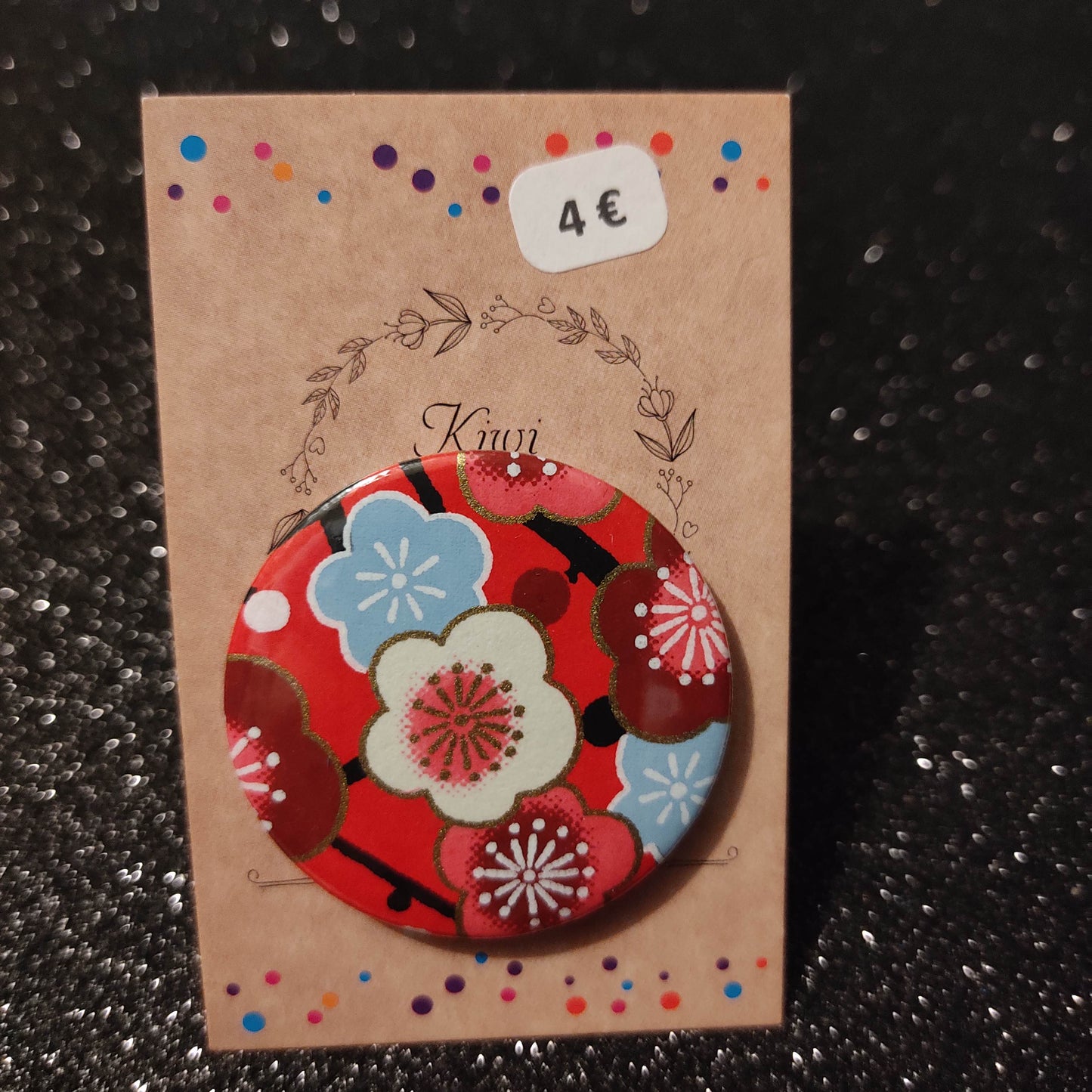 Badge 44 mm - papier japonais, floral fond rouge