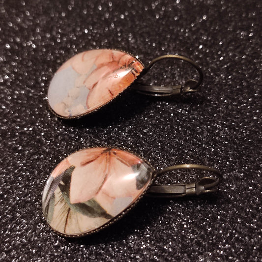 Boucles d'oreilles dormeuses gouttes 18x25mm - Bronze - Floral