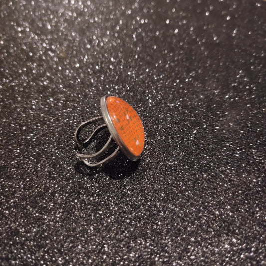 Bague ajustable ronde cabochon 25mm - Métal argenté - papier japonais - Pois dorés - Corail