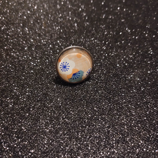 Bague ajustable ronde cabochon 25mm - Métal argenté - papier japonais fleurs de cerisier - rose pale