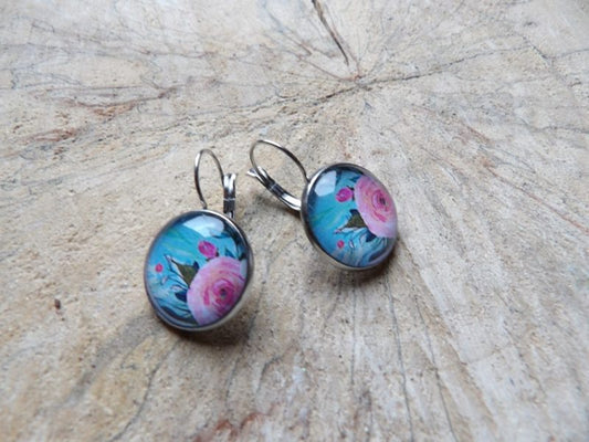 Boucles d'oreilles dormeuses rondes 18mm - Métal argenté - floral rose fond bleu turquoise