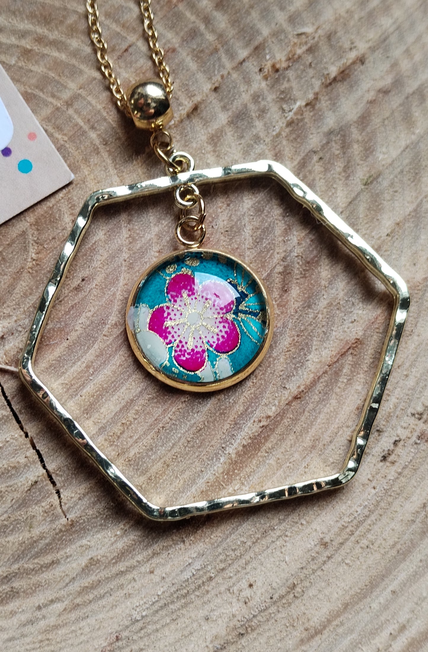 Parure hexagonale fleur fuchsia